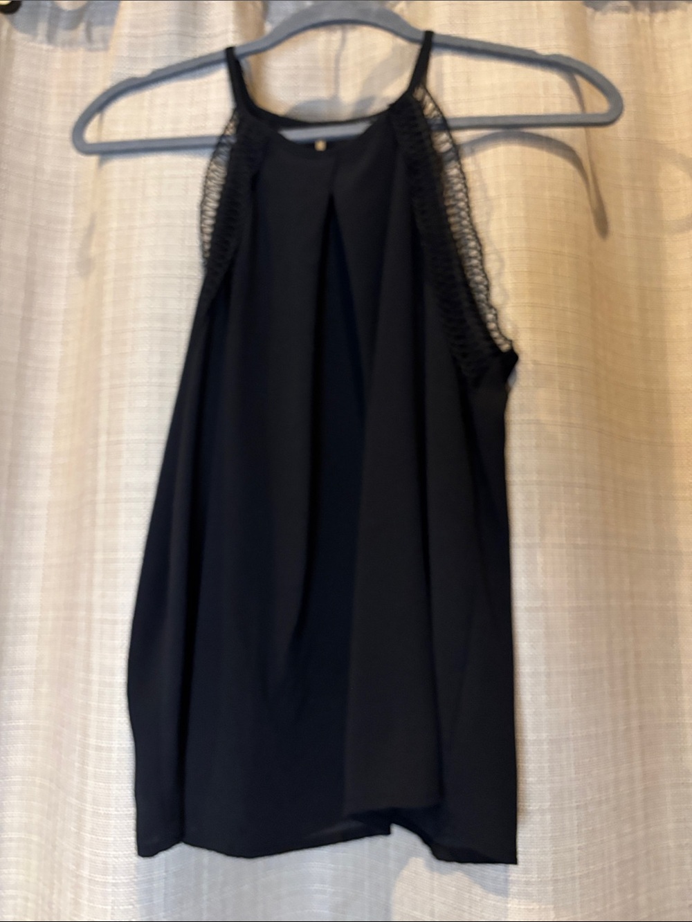 ⭐️mine Black Tank Top with Textured Neckline